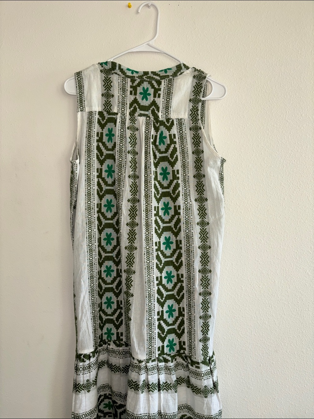 Elan White and Green Sleeveless Maxi with Tassel Tie - Picture 3 of 4